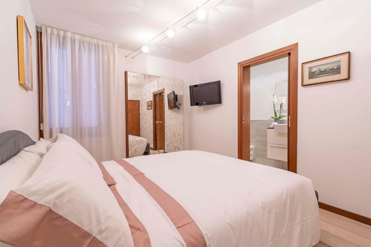 Central Apt Венеция Экстерьер фото