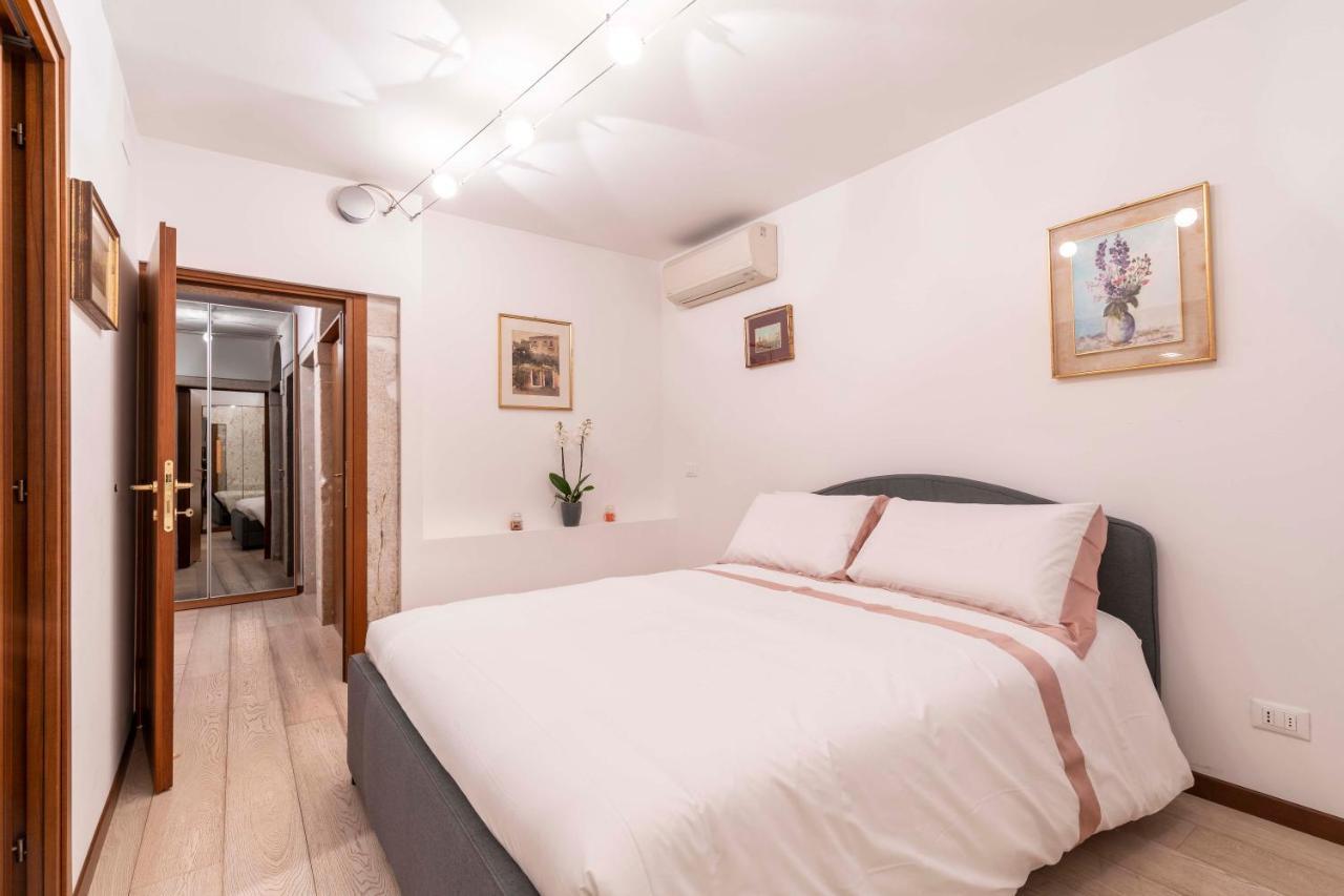 Central Apt Венеция Экстерьер фото
